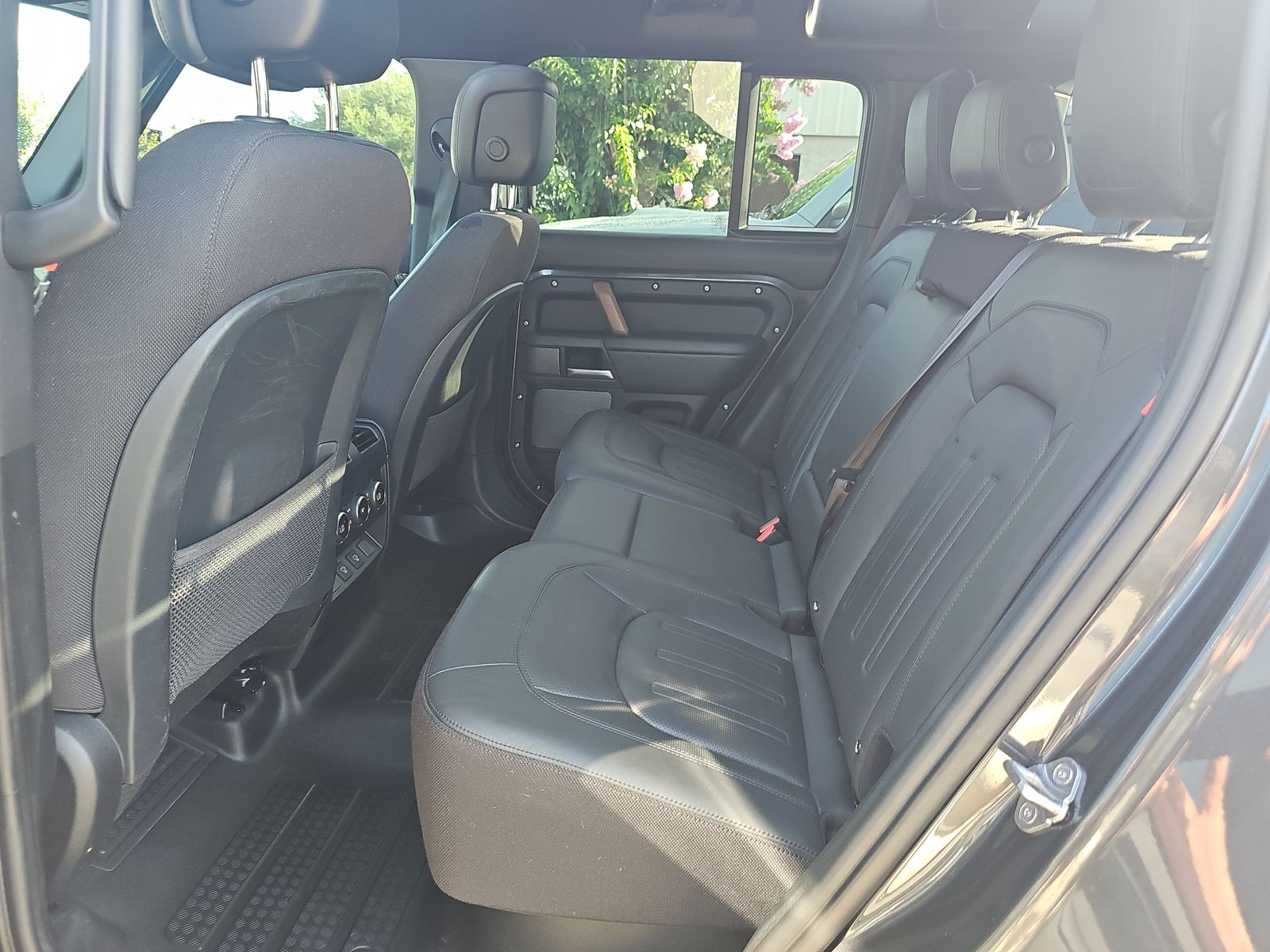 2024 Land Rover Defender 110 X AWD
