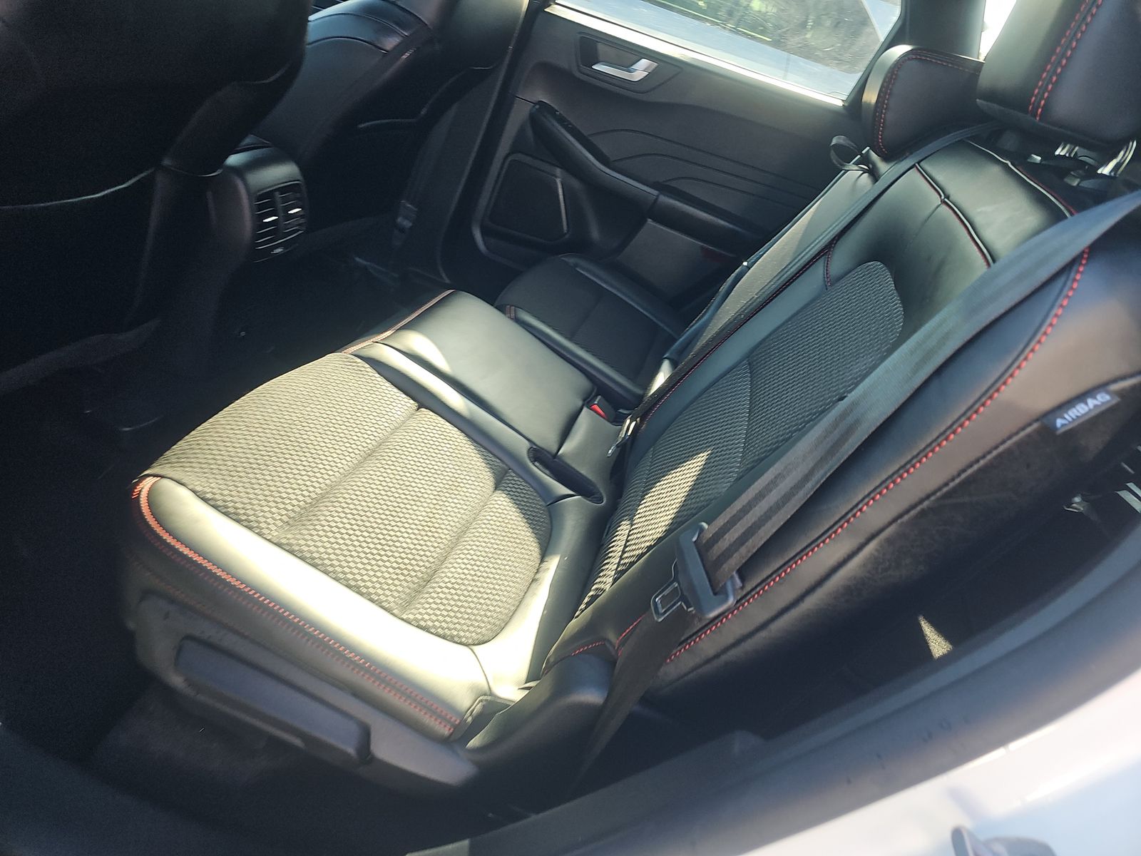 2025 Ford Escape ST-Line FWD