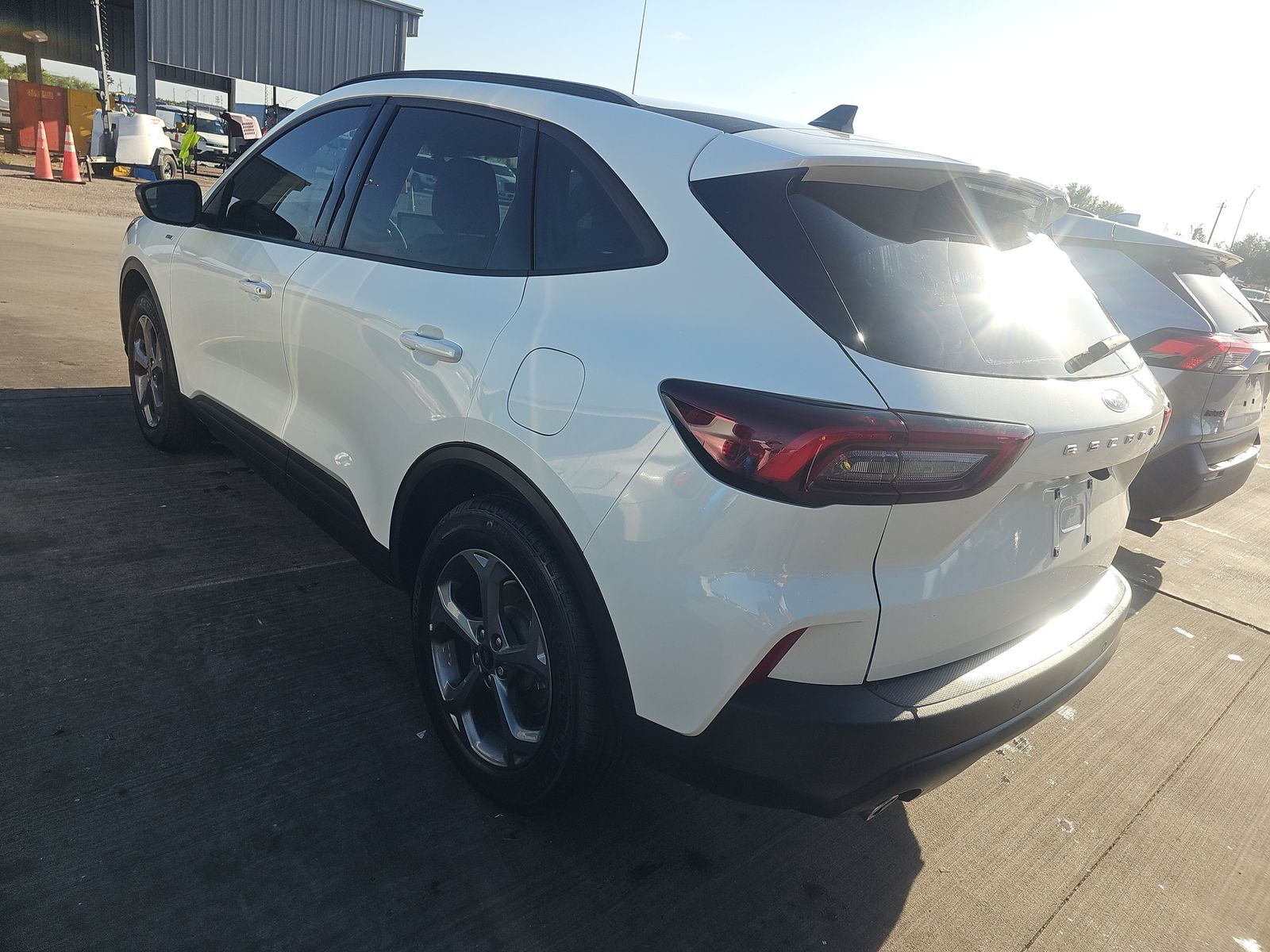 2025 Ford Escape ST-Line FWD