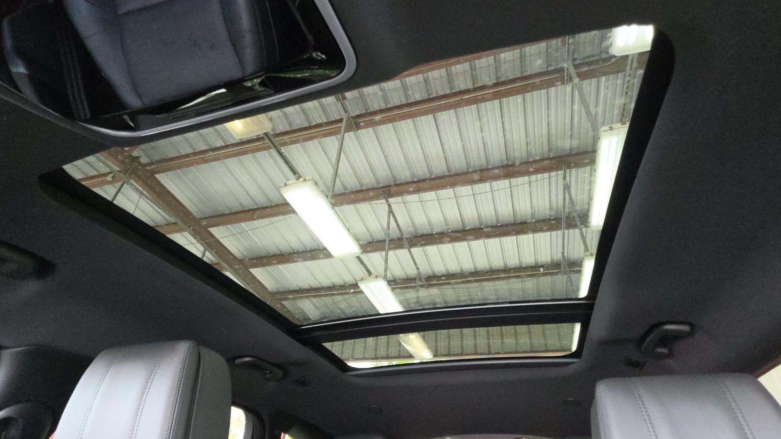 2024 Land Rover Range Rover Velar Dynamic HSE FWD