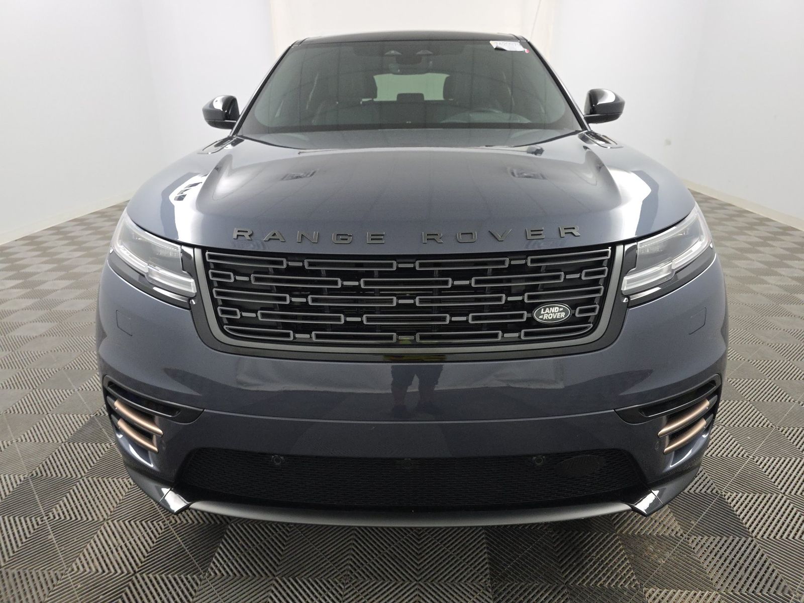 2024 Land Rover Range Rover Velar Dynamic HSE FWD