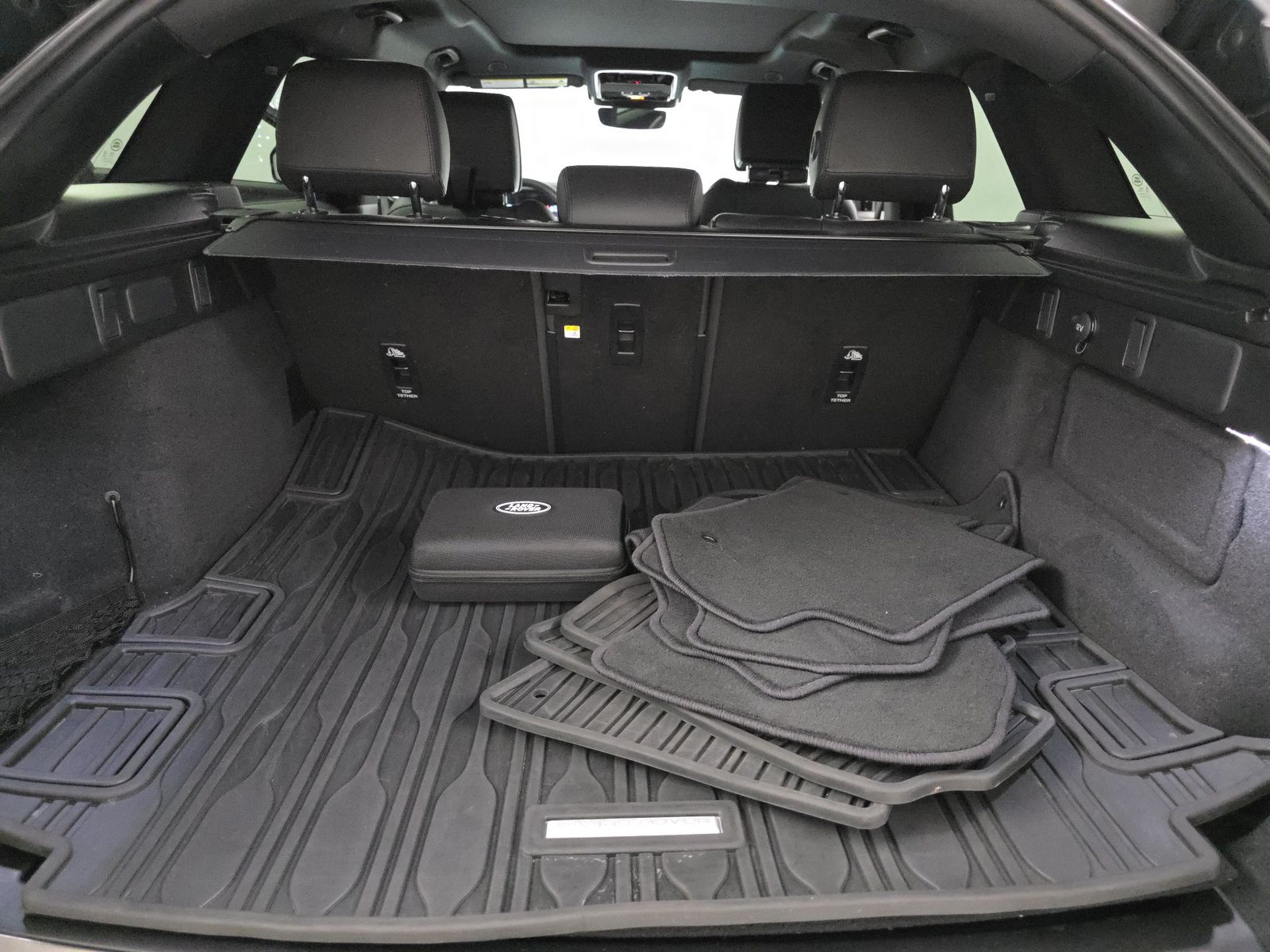 2024 Land Rover Range Rover Velar Dynamic HSE FWD