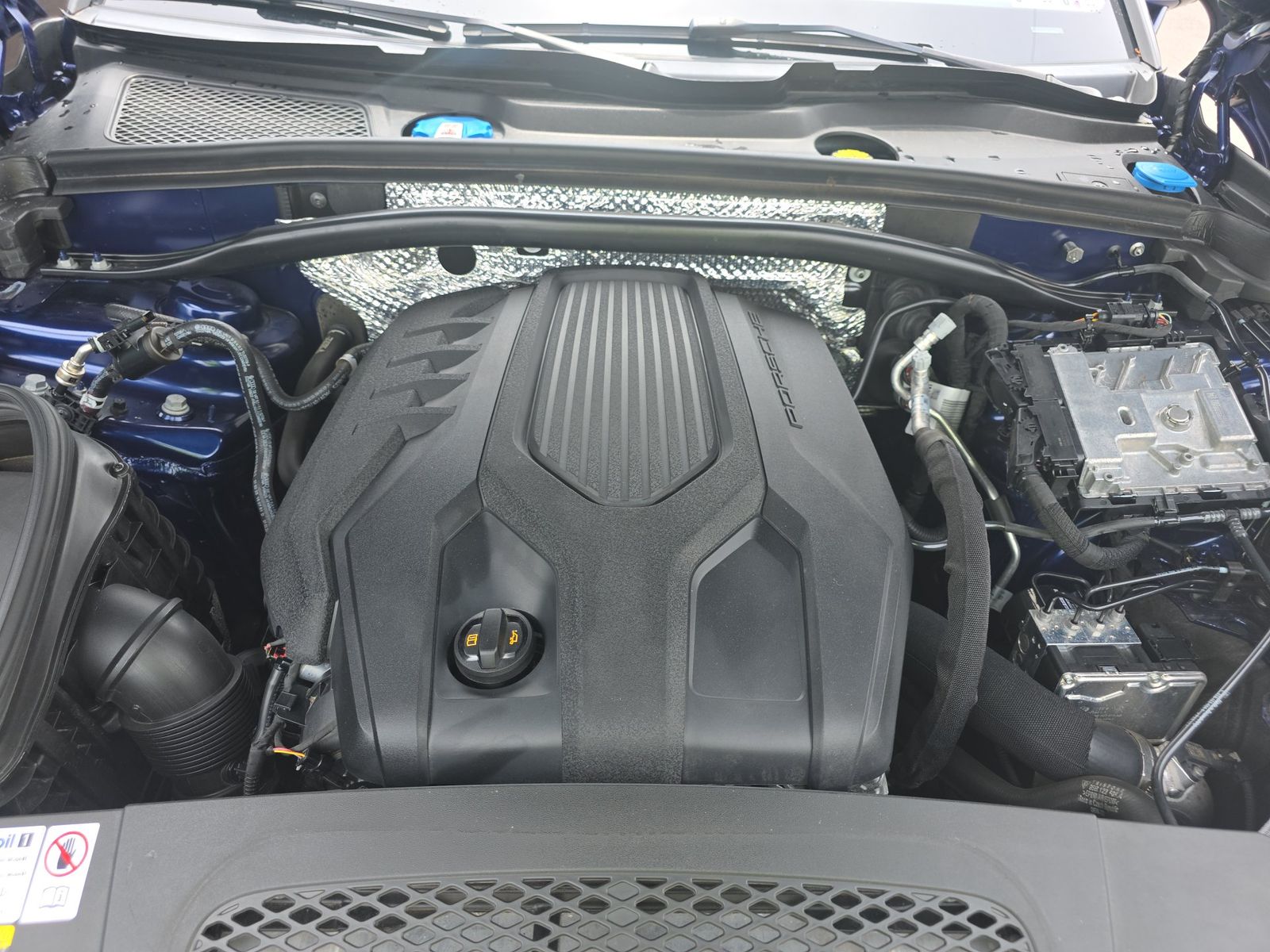 2023 Porsche Macan Base AWD
