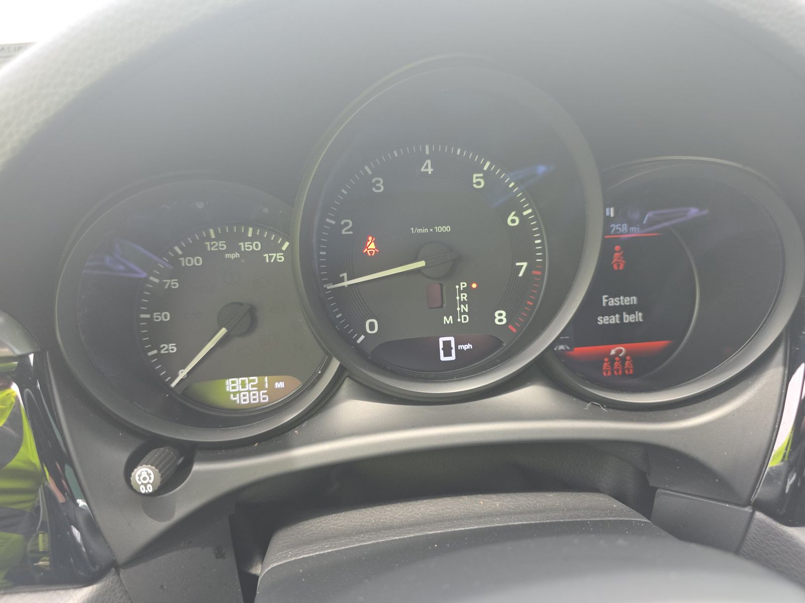 2023 Porsche Macan Base AWD