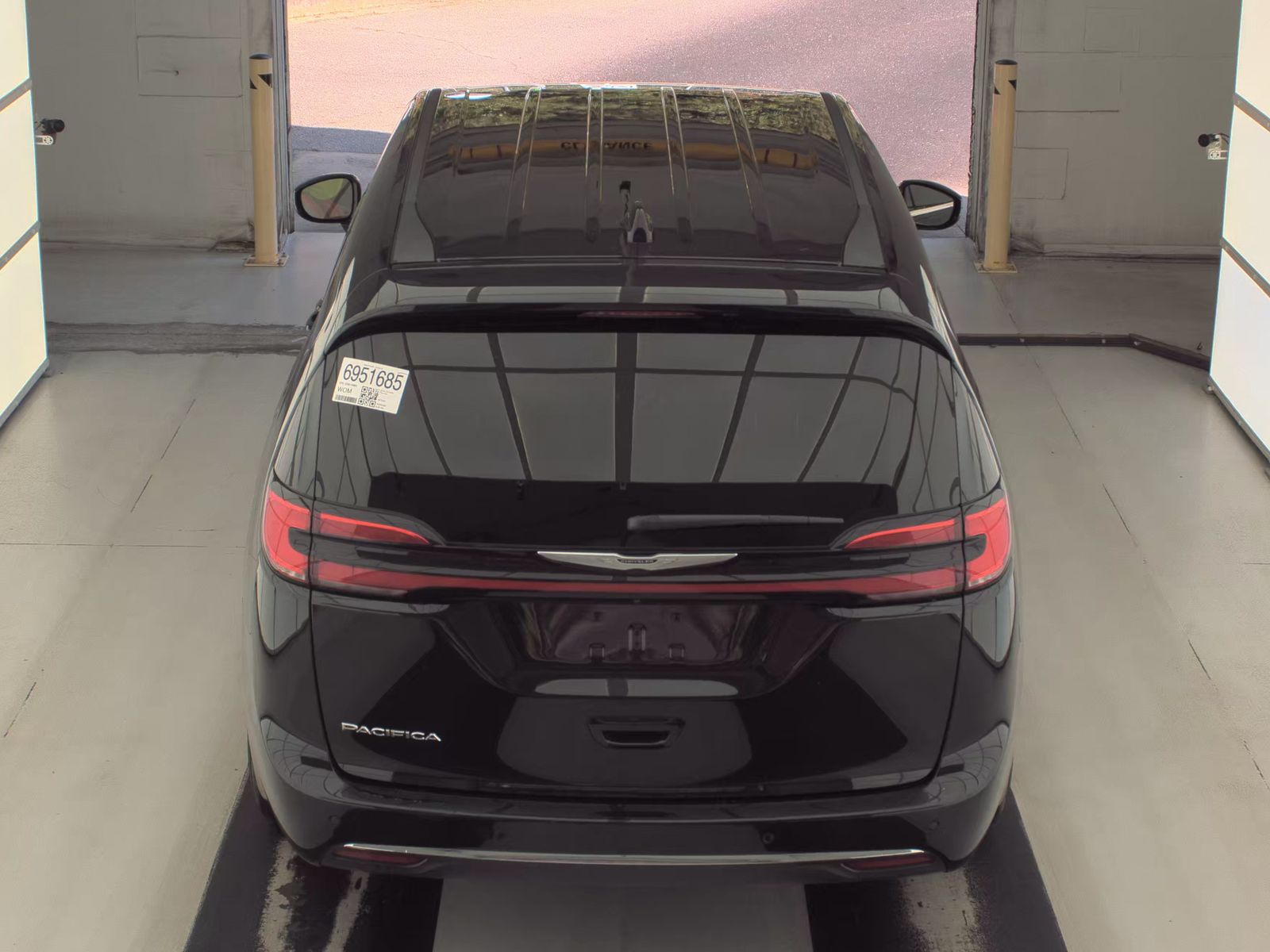 2025 Chrysler Pacifica Select FWD
