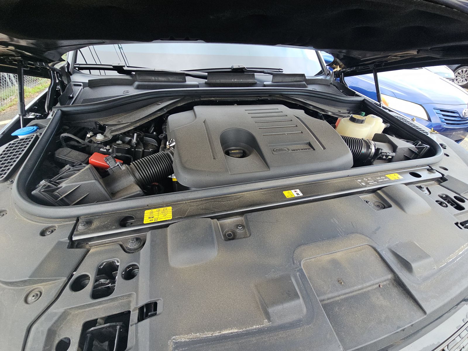 2025 Land Rover Range Rover Sport Dynamic SE AWD