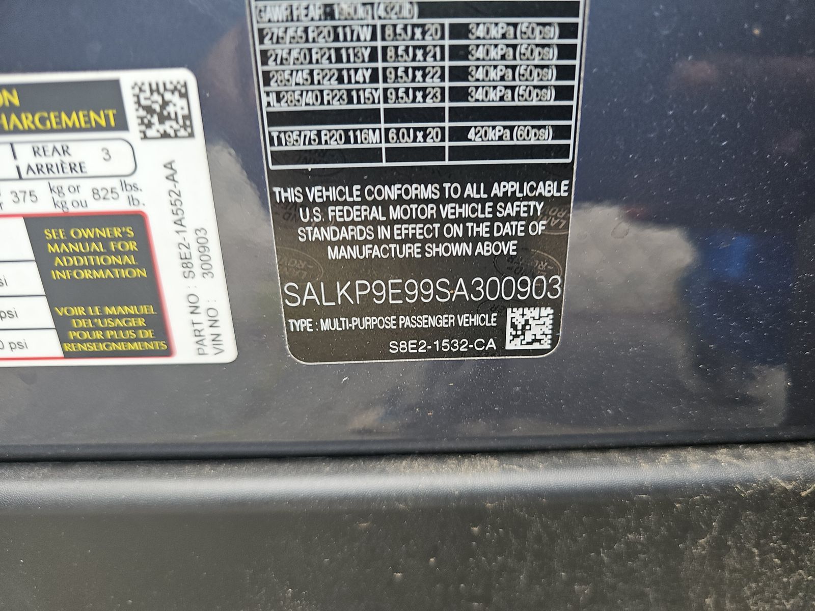 2025 Land Rover Range Rover SE AWD