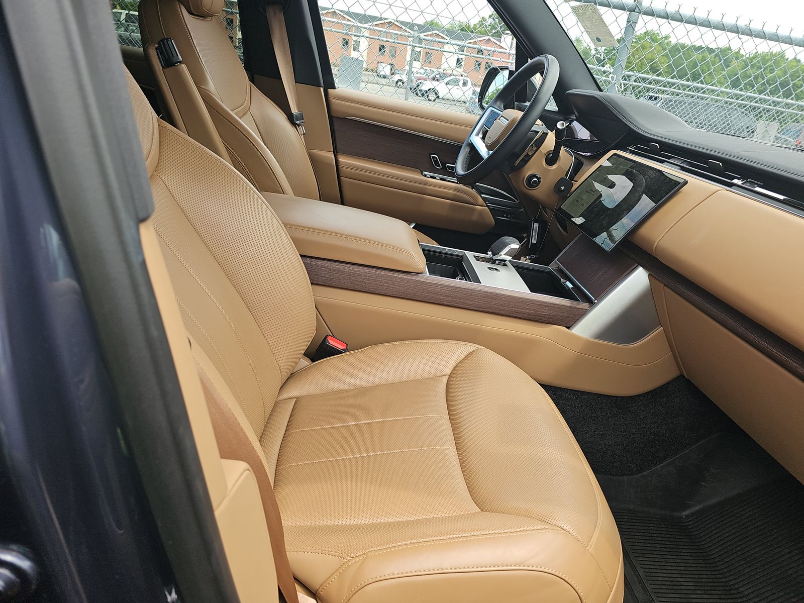 2025 Land Rover Range Rover SE AWD