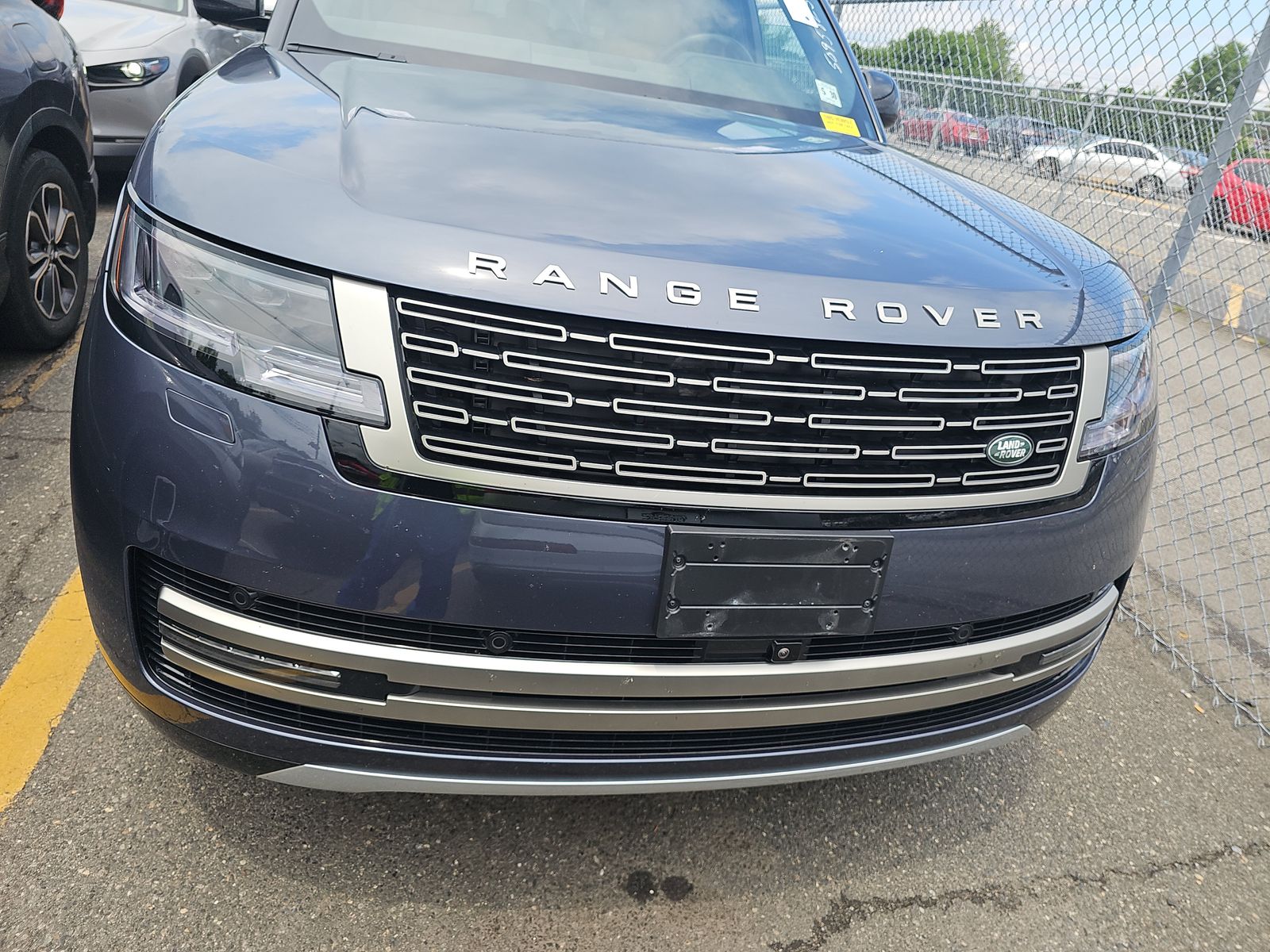 2025 Land Rover Range Rover SE AWD