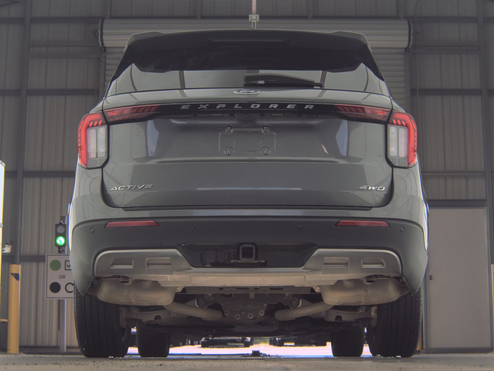 2025 Ford Explorer Active AWD