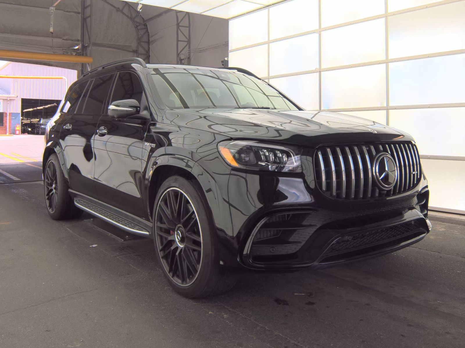 2023 Mercedes-Benz GLS AMG GLS 63 AWD