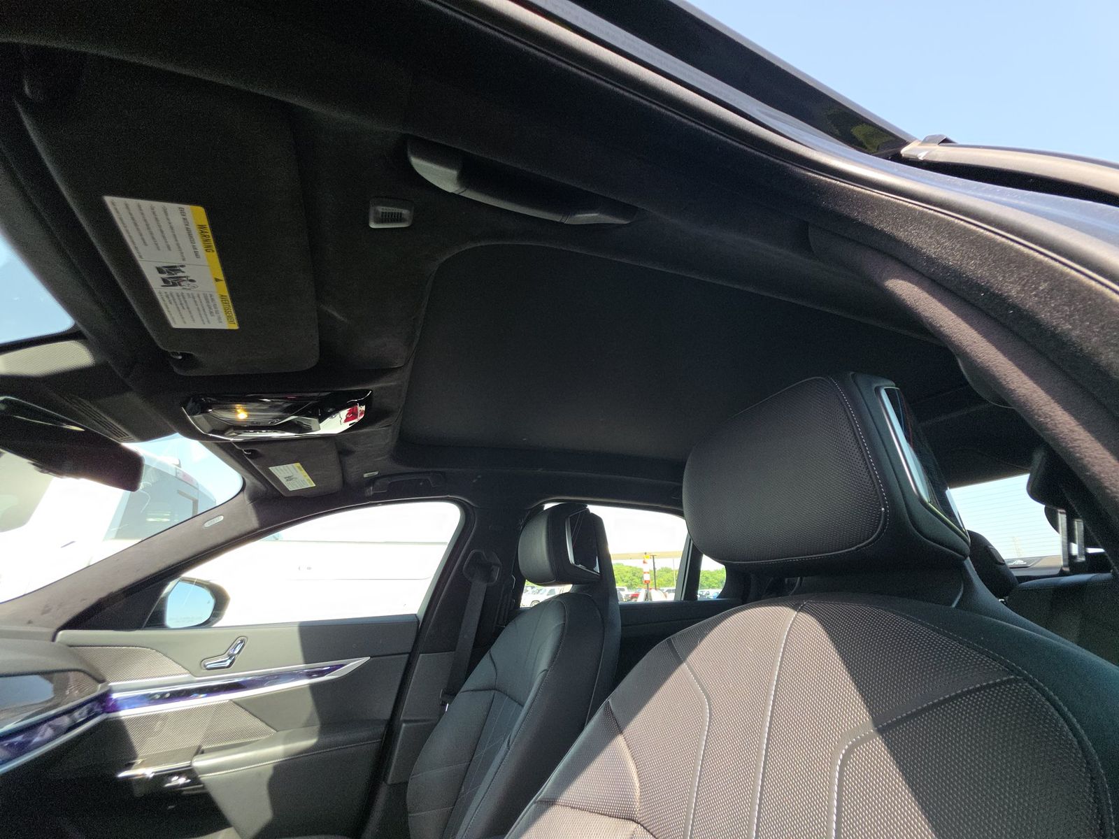 2023 BMW 7 Series 740i RWD