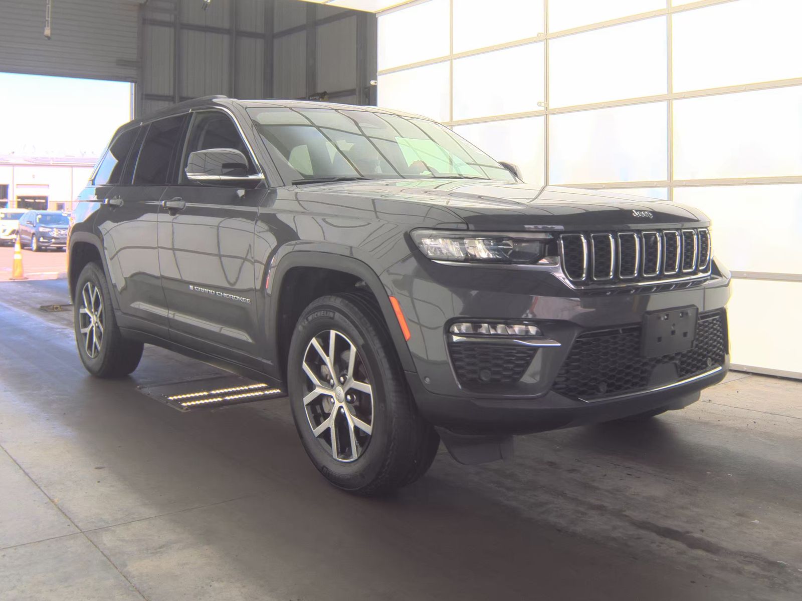 2023 Jeep Grand Cherokee Limited AWD