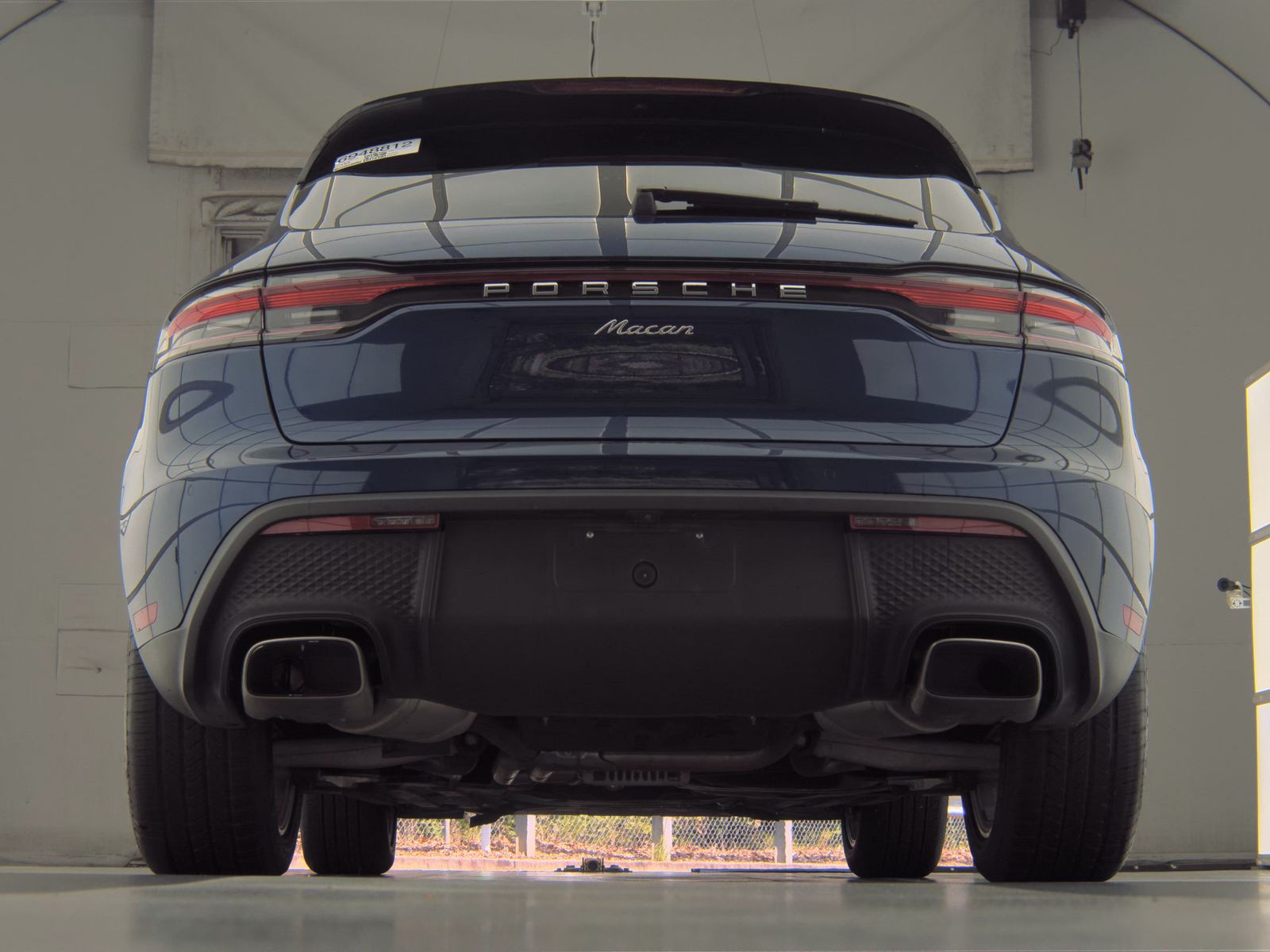 2022 Porsche Macan Base AWD