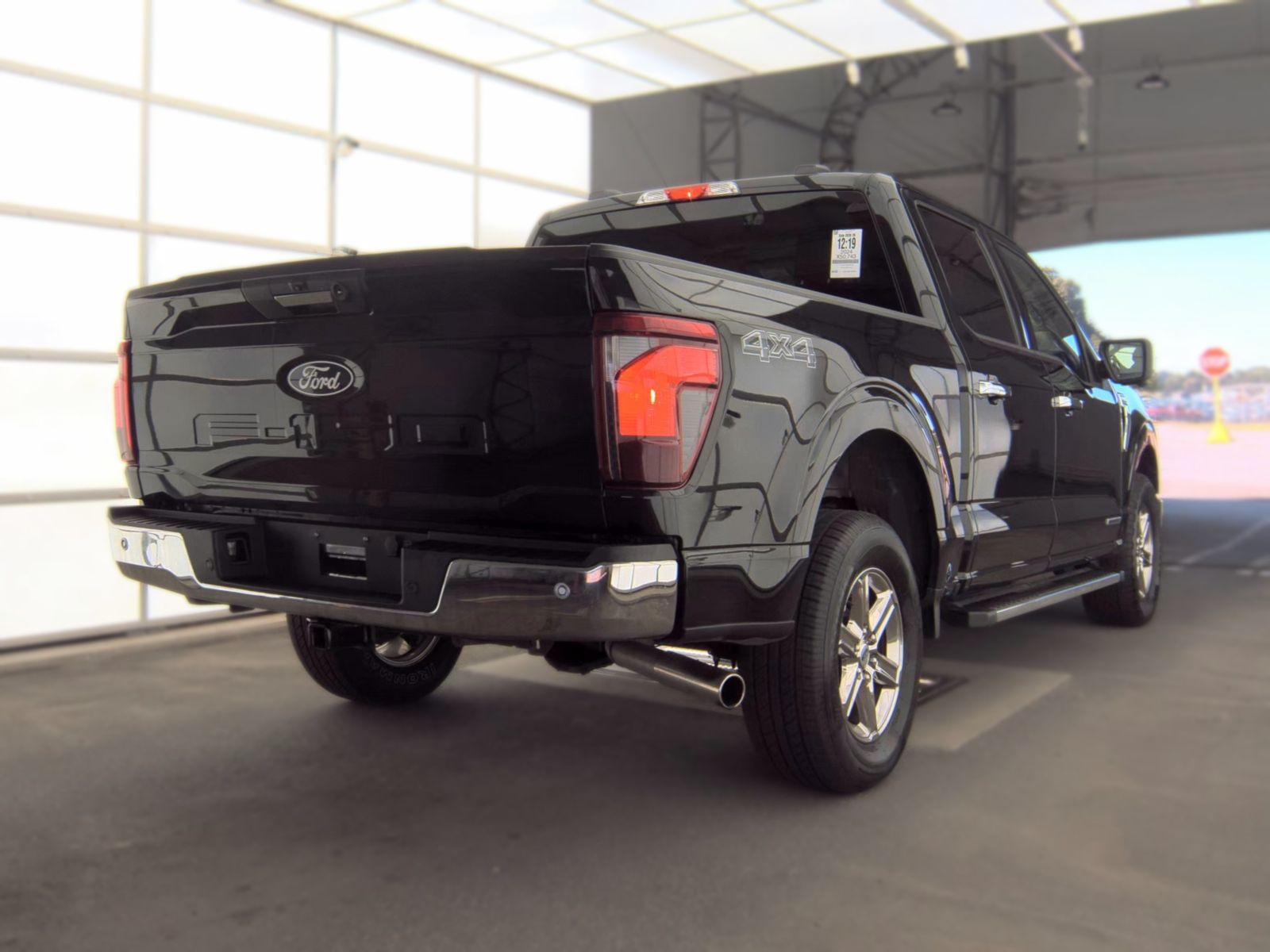 2024 Ford F-150 Hybrid XLT AWD