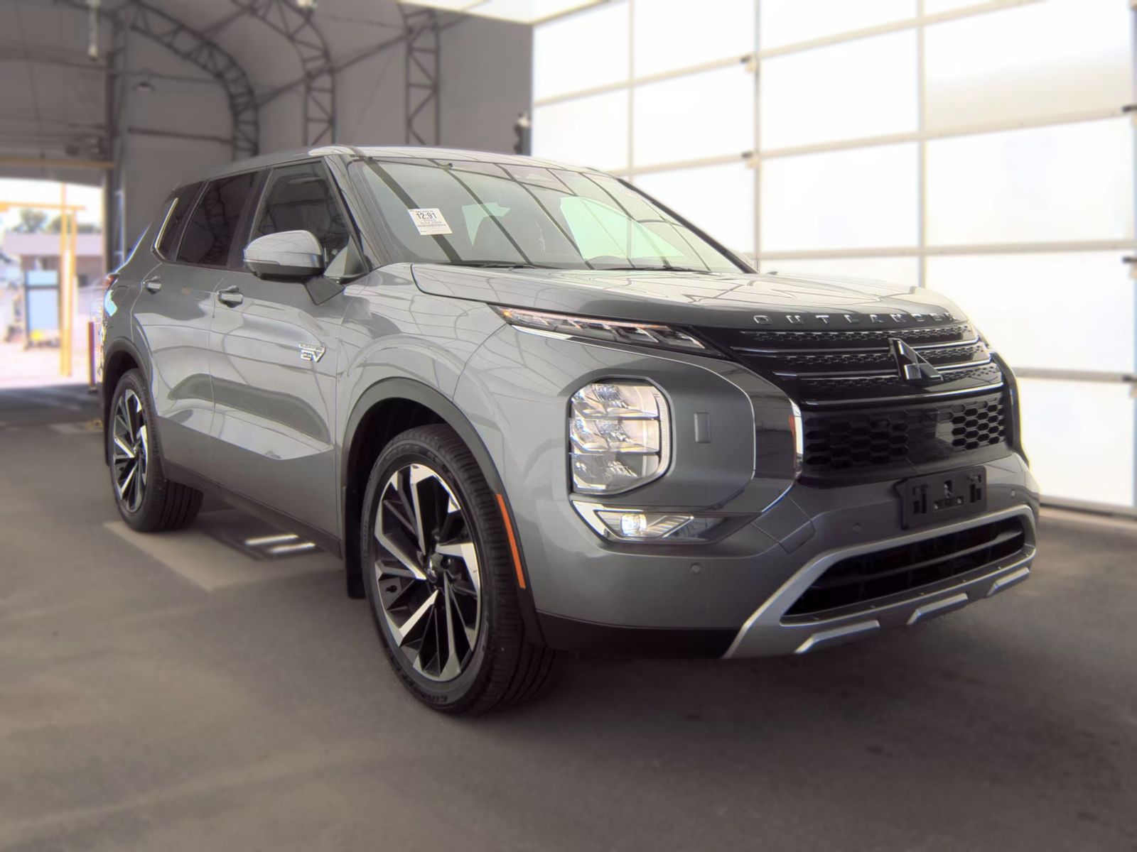 2023 Mitsubishi Outlander PHEV SE AWD