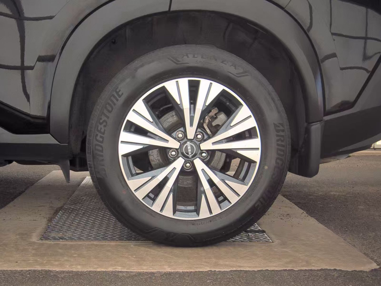 2023 Nissan Rogue SV AWD