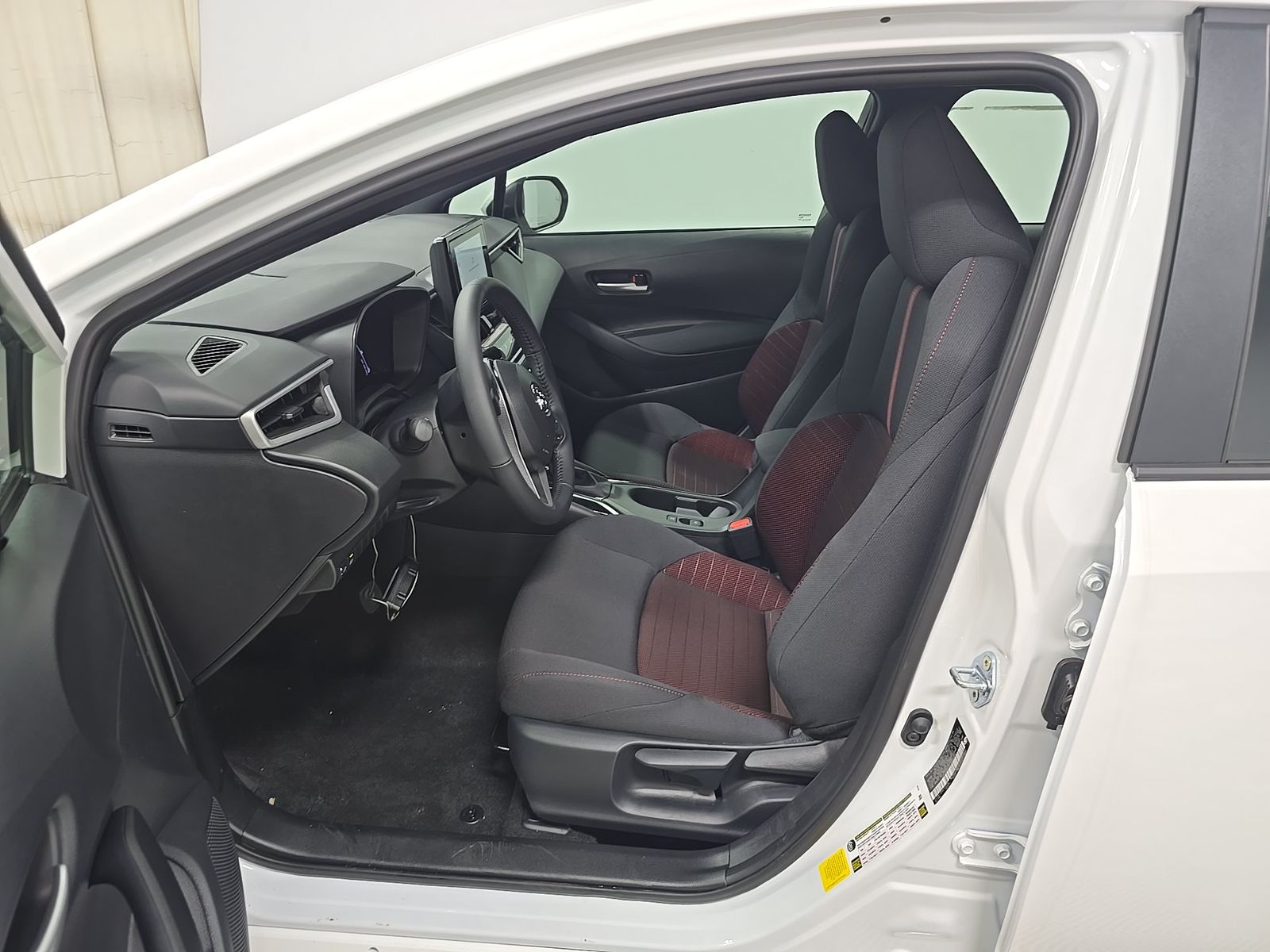 2026 Toyota Corolla SE FWD