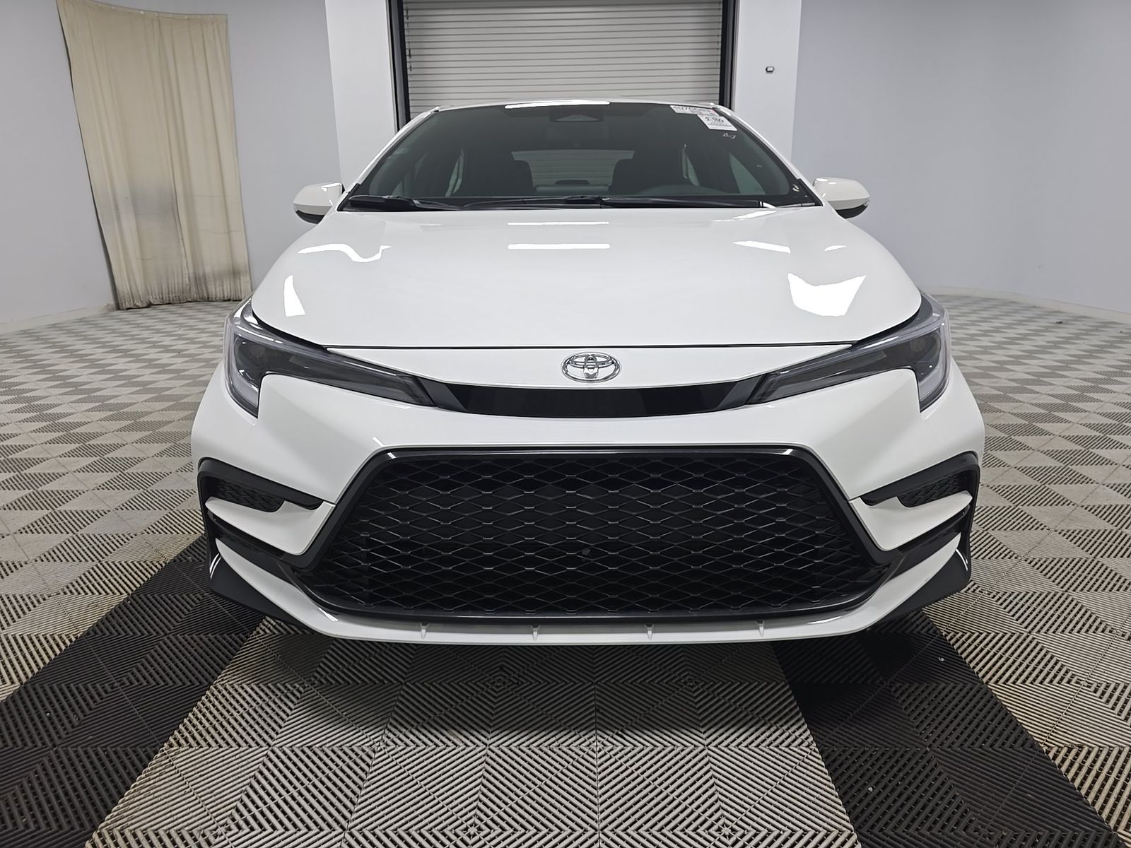 2026 Toyota Corolla SE FWD