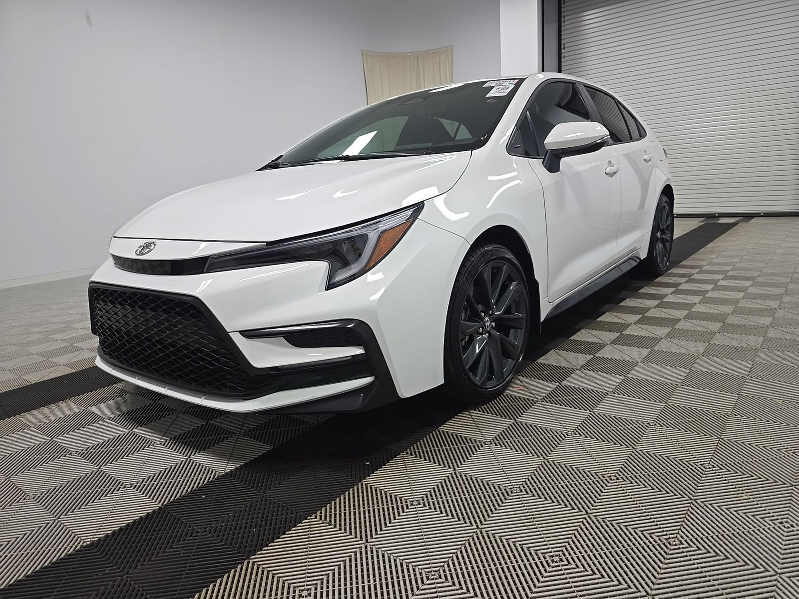 2026 Toyota Corolla SE FWD