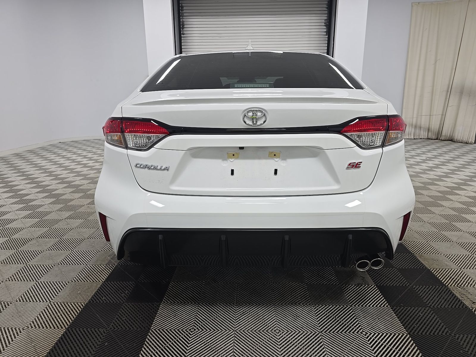 2026 Toyota Corolla SE FWD