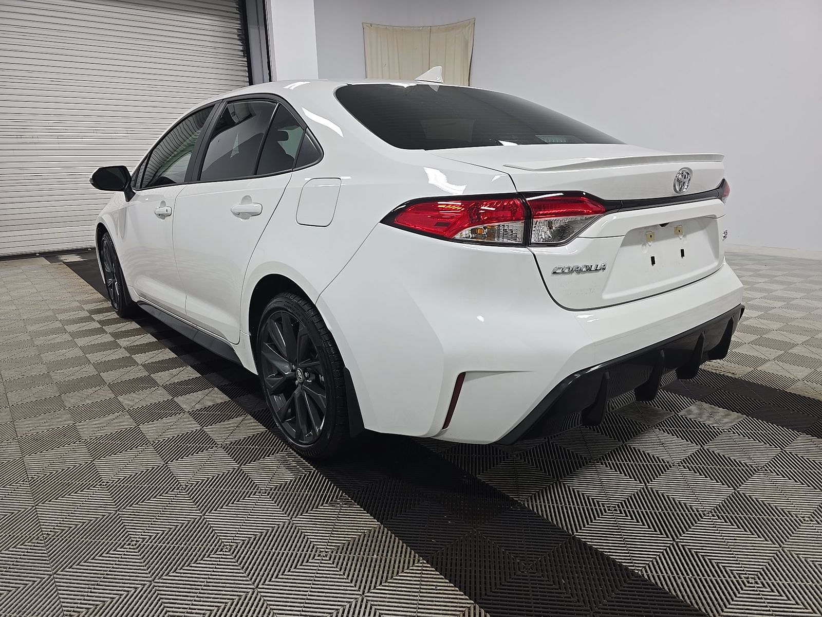2026 Toyota Corolla SE FWD