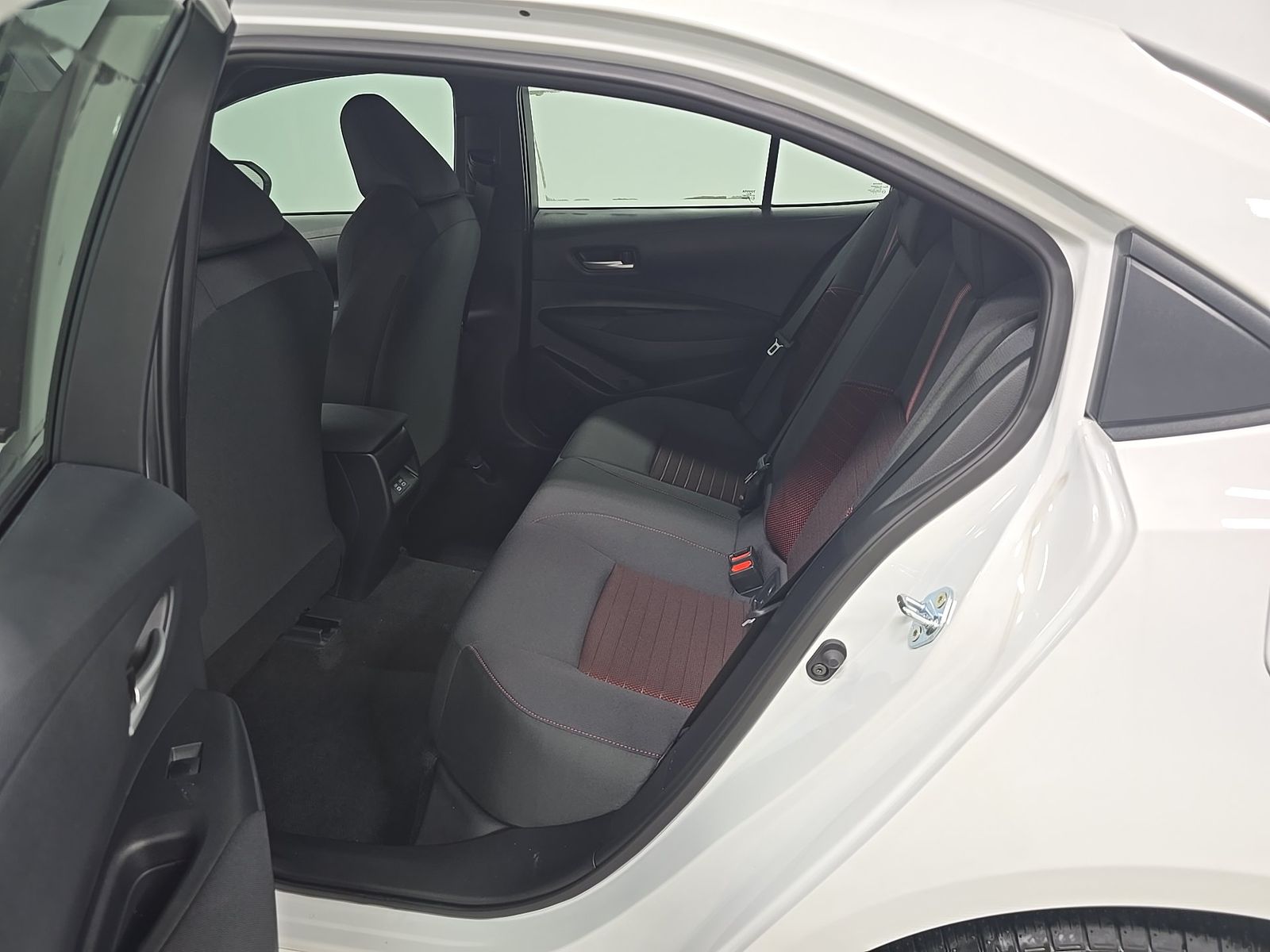 2026 Toyota Corolla SE FWD