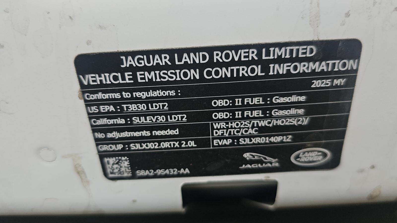 2025 Land Rover Range Rover Velar Dynamic SE AWD