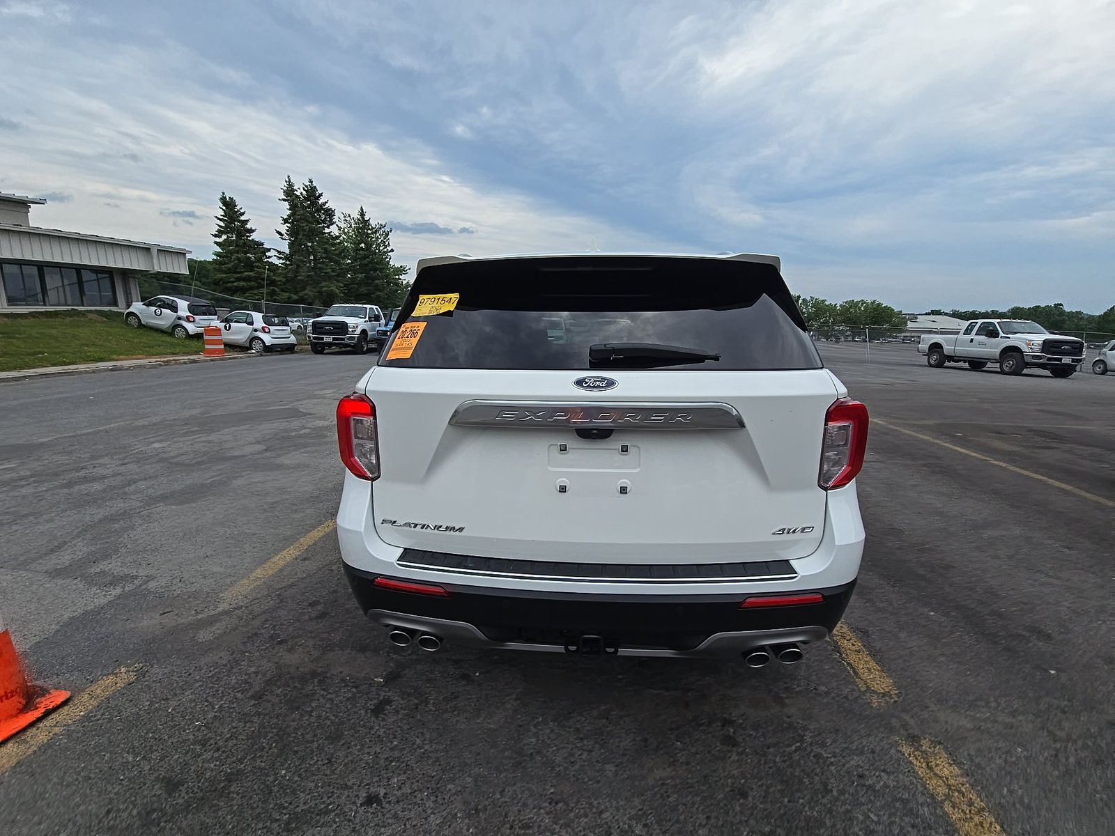 2023 Ford Explorer Platinum AWD