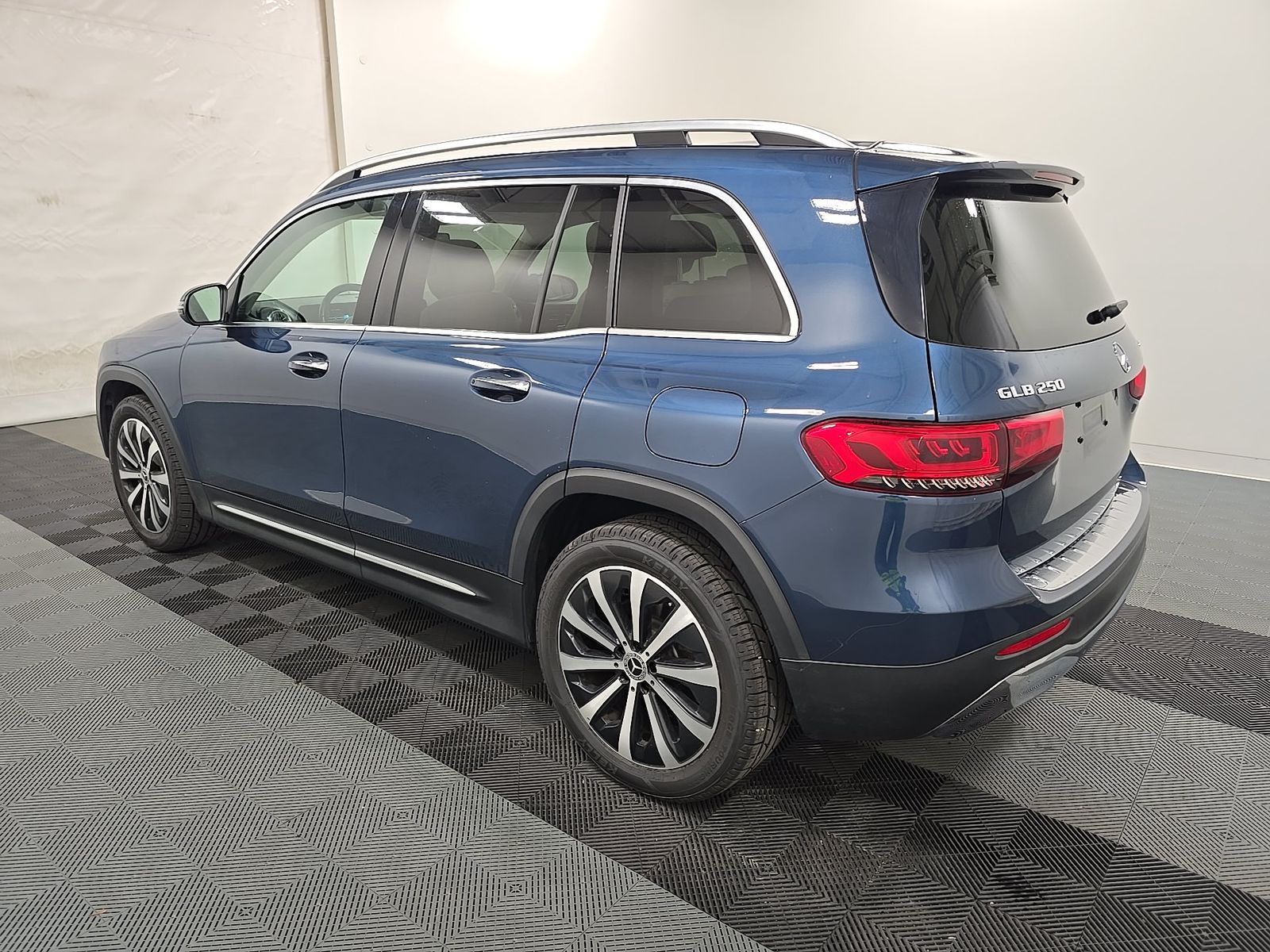 2022 Mercedes-Benz GLB GLB 250 AWD