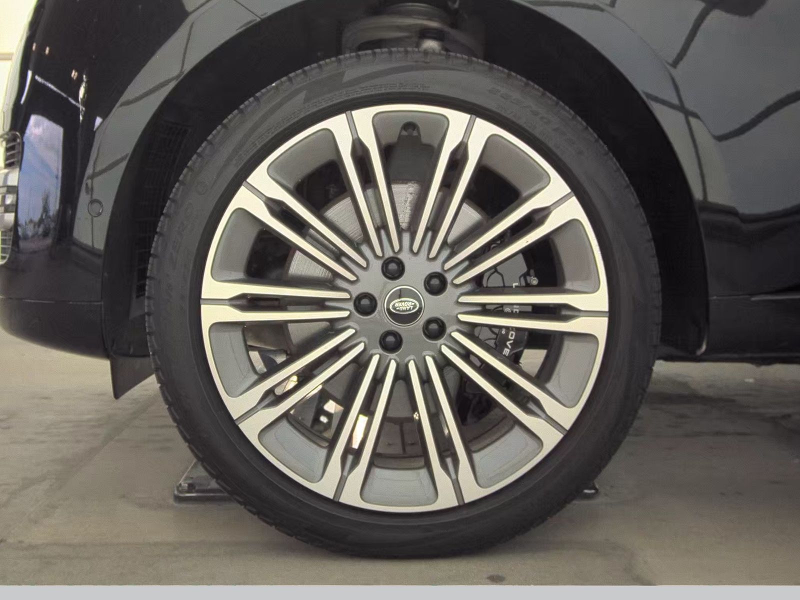 2024 Land Rover Range Rover Autobiography AWD