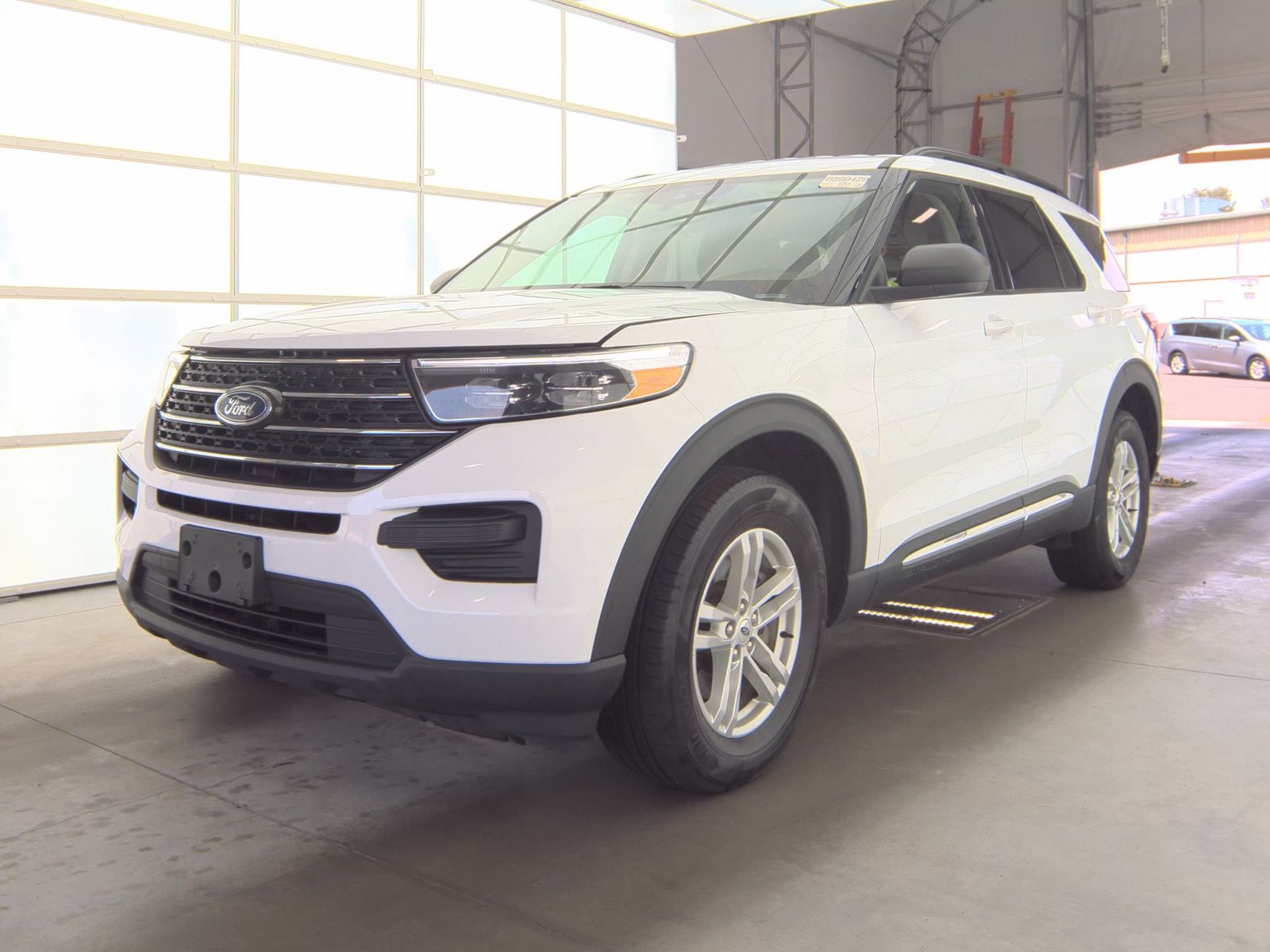 2023 Ford Explorer XLT AWD
