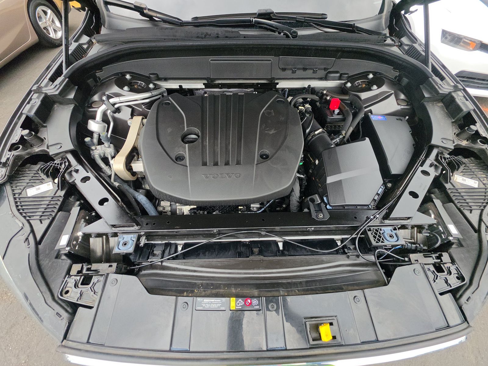 2023 Volvo XC60 B5 Ultimate FWD