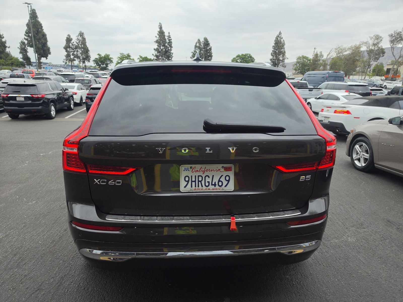 2023 Volvo XC60 B5 Ultimate FWD