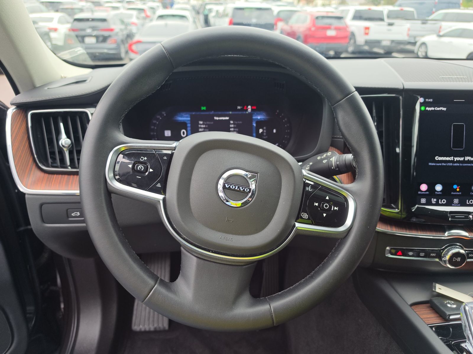 2023 Volvo XC60 B5 Ultimate FWD