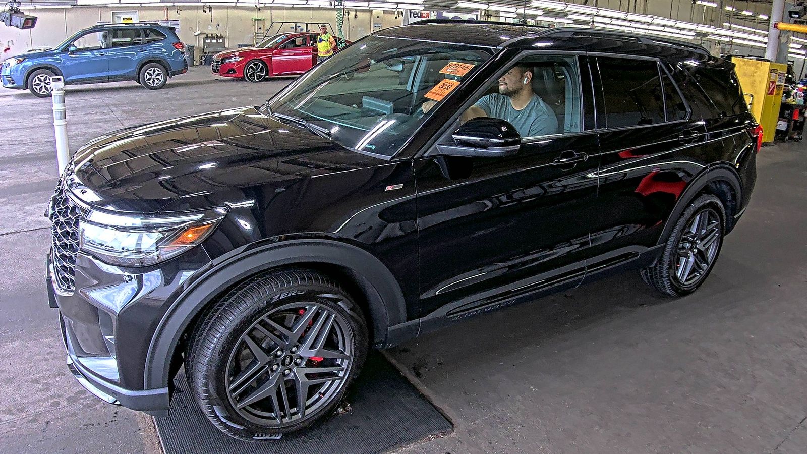 2025 Ford Explorer ST-Line AWD
