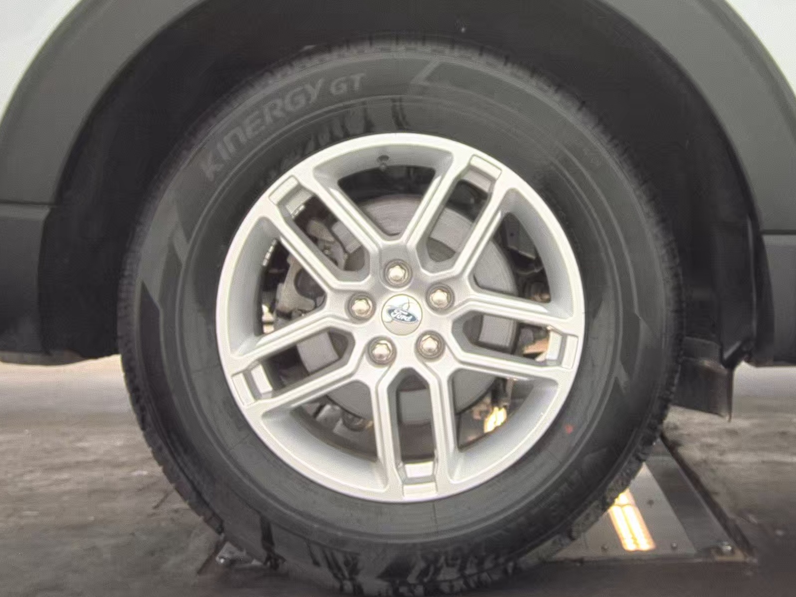 2026 Ford Explorer Active FWD