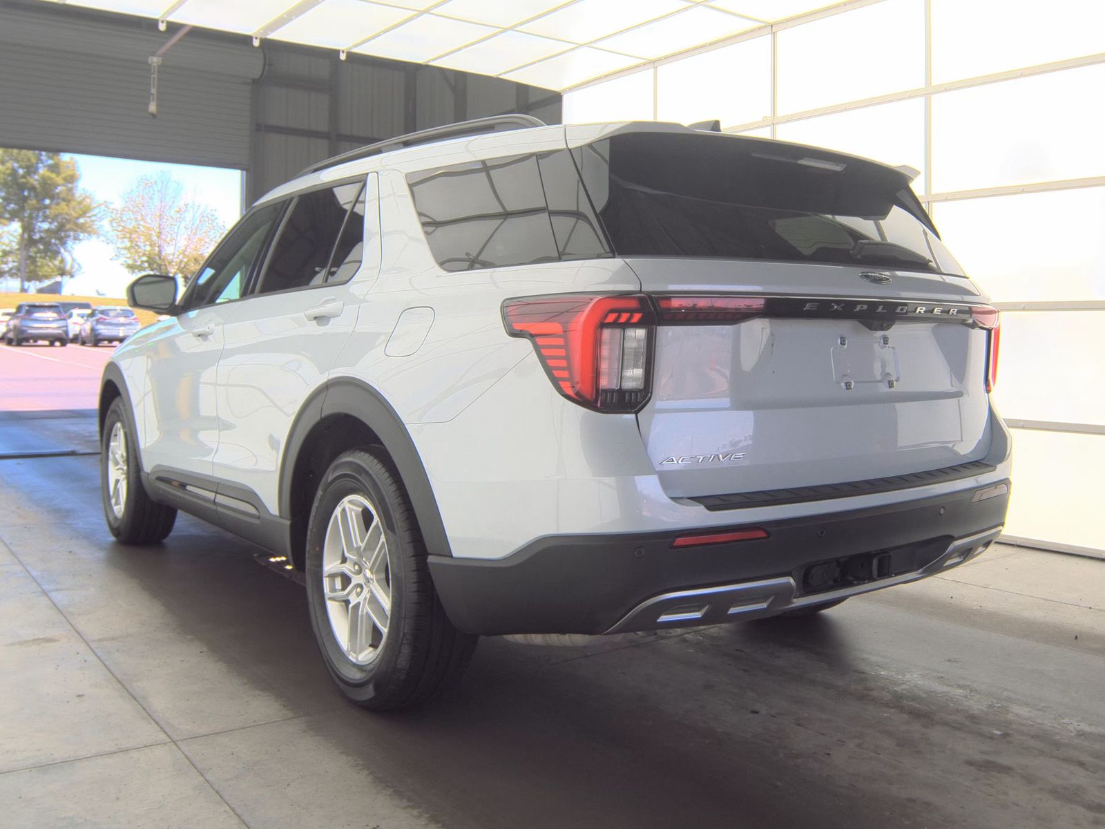 2026 Ford Explorer Active FWD