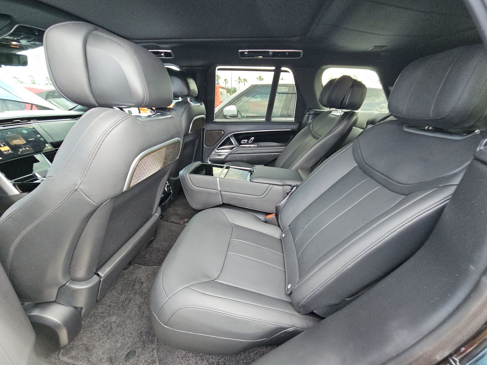 2024 Land Rover Range Rover Autobiography AWD