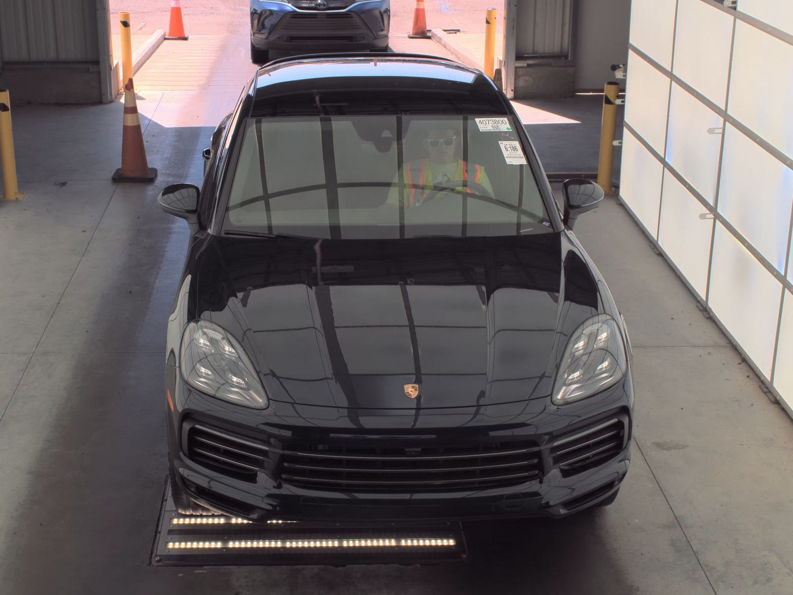 2023 Porsche Cayenne E-Hybrid Platinum Edition AWD