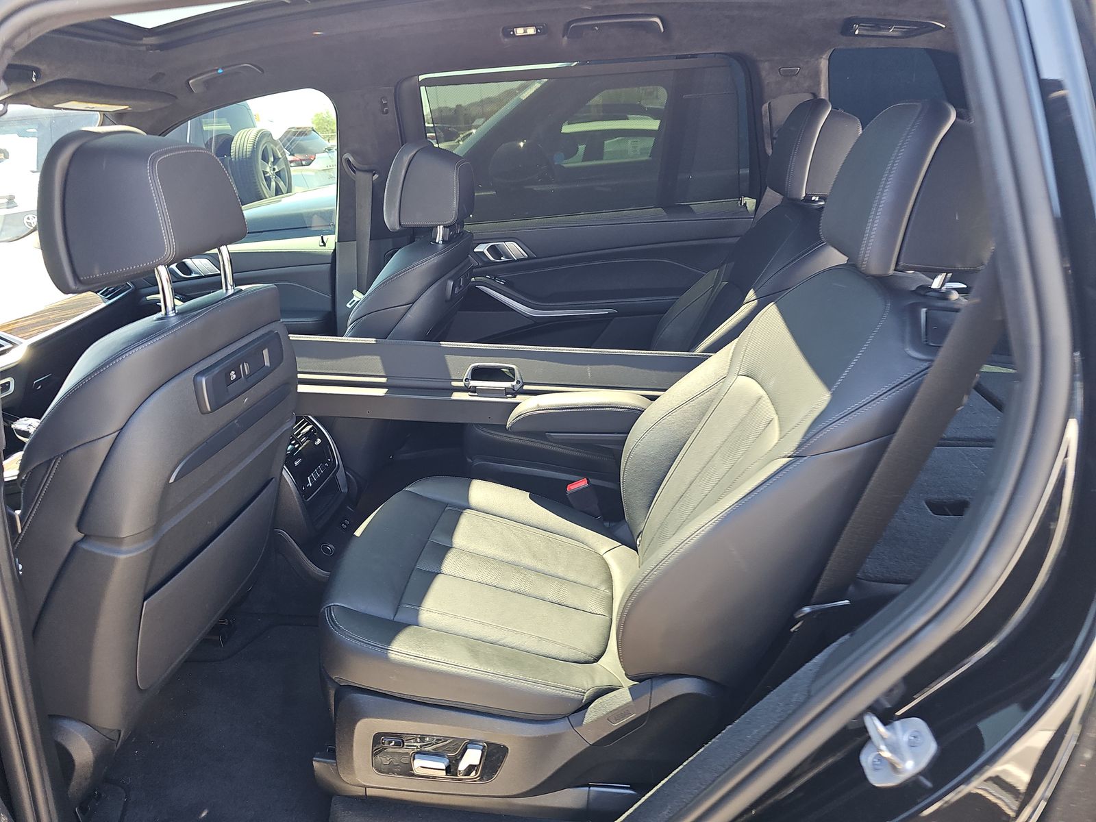 2021 BMW X7 M50i AWD