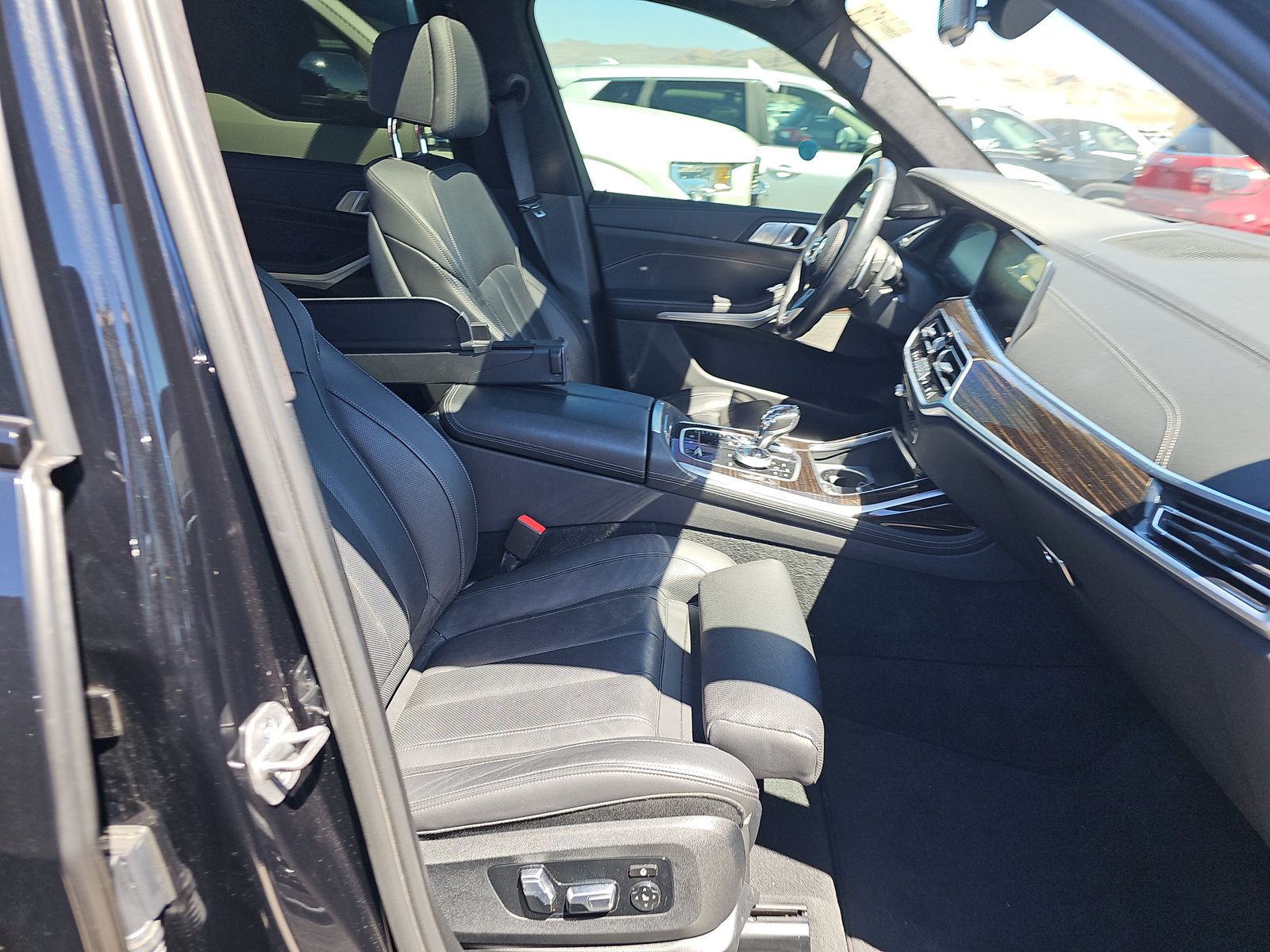 2021 BMW X7 M50i AWD