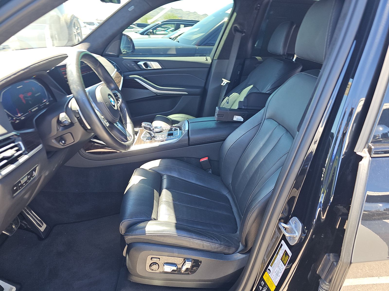 2021 BMW X7 M50i AWD