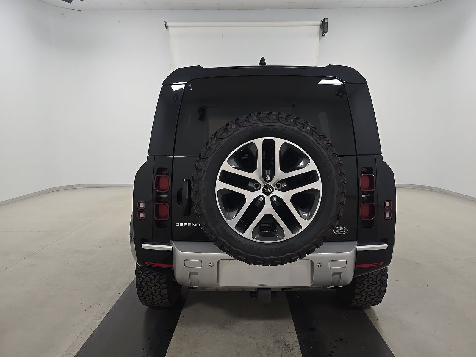 2022 Land Rover Defender 110 XS Edition AWD