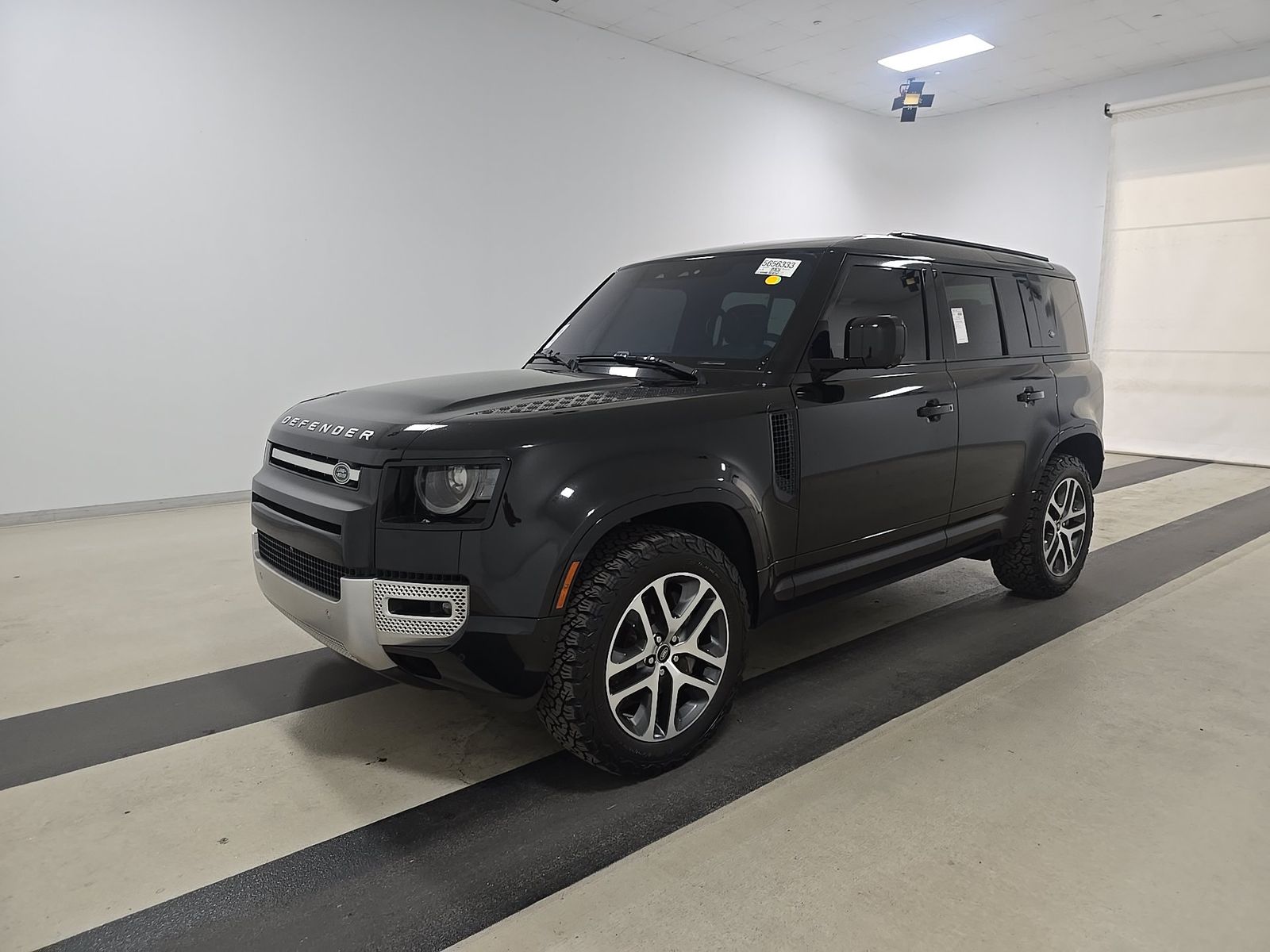 2022 Land Rover Defender 110 XS Edition AWD