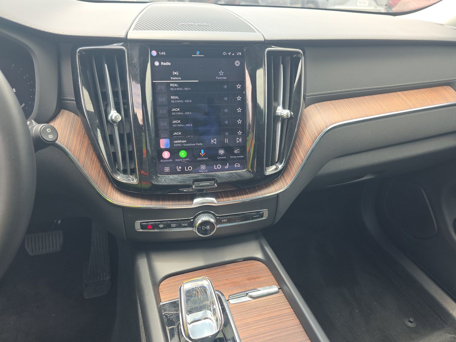 2023 Volvo XC60 B5 Ultimate FWD