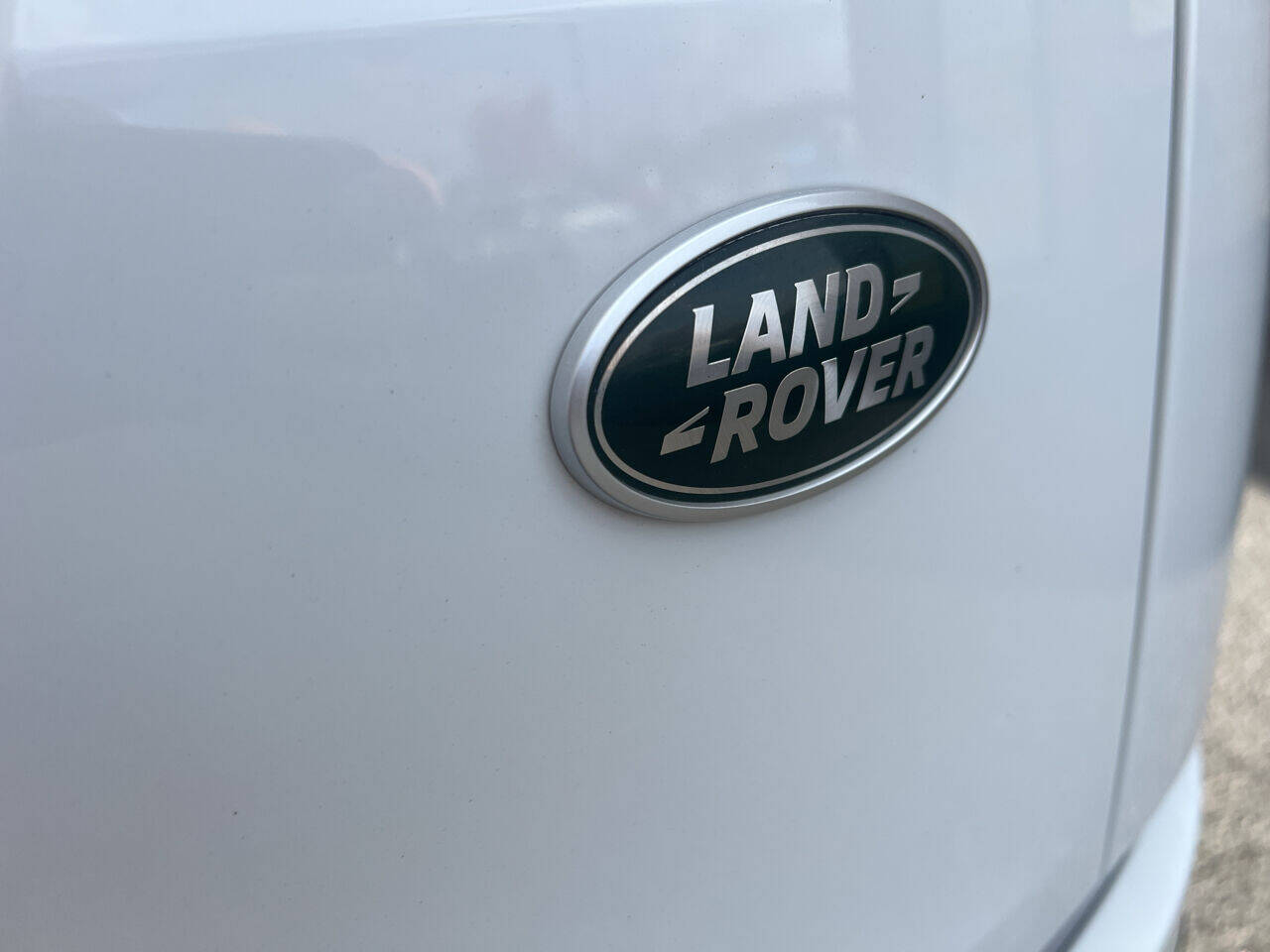 2023 Land Rover Range Rover Evoque SE AWD