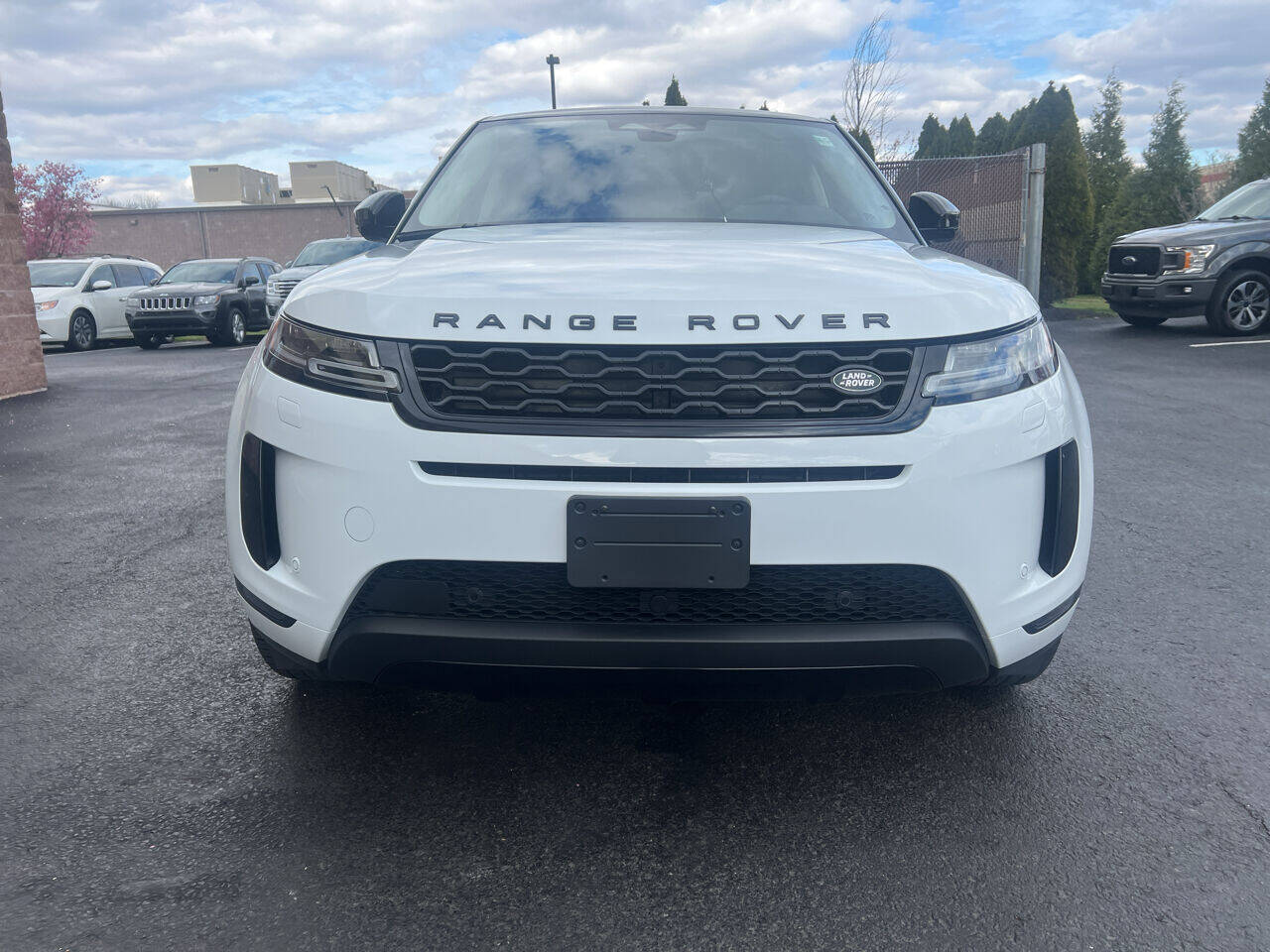 2023 Land Rover Range Rover Evoque SE AWD
