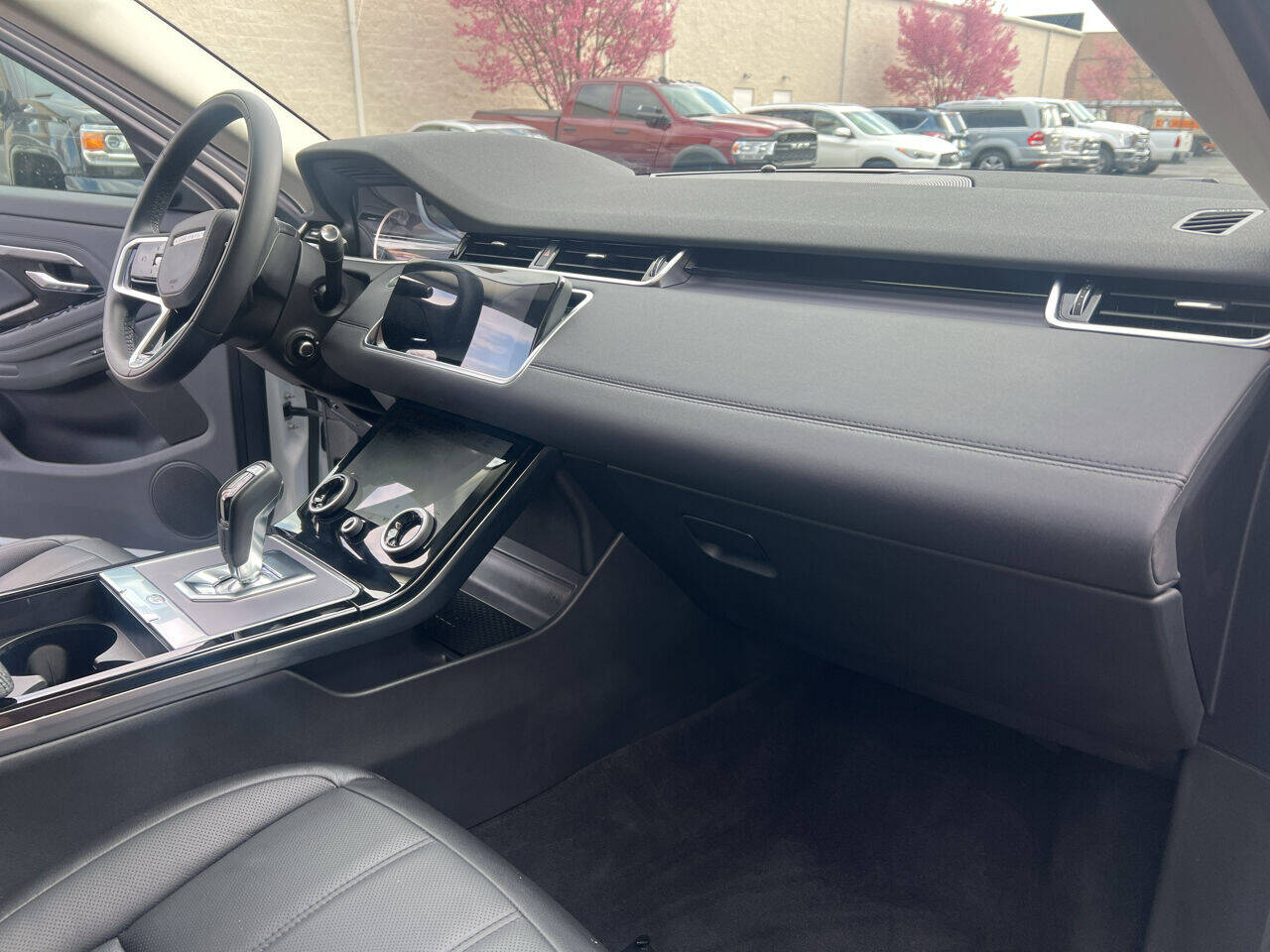 2023 Land Rover Range Rover Evoque SE AWD
