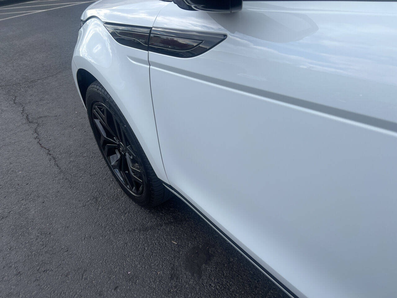 2023 Land Rover Range Rover Evoque SE AWD